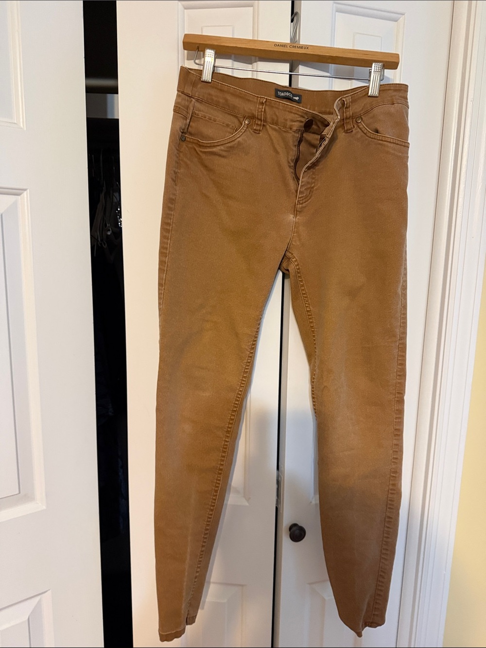 Toad&Co Skinny Jeans in Camel
